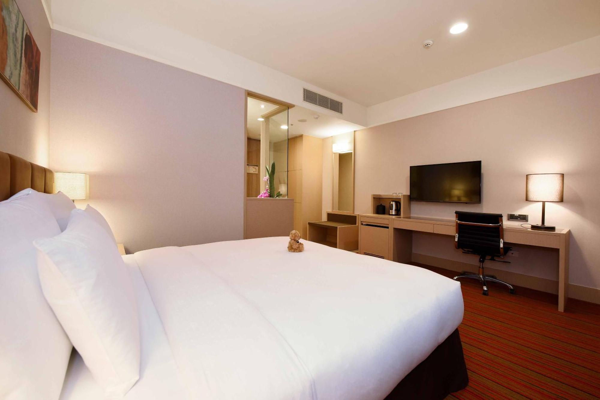 Fullon Hotel Taoyuan Airport Access Mrt A8 Kujsan Kültér fotó Deluxe Room